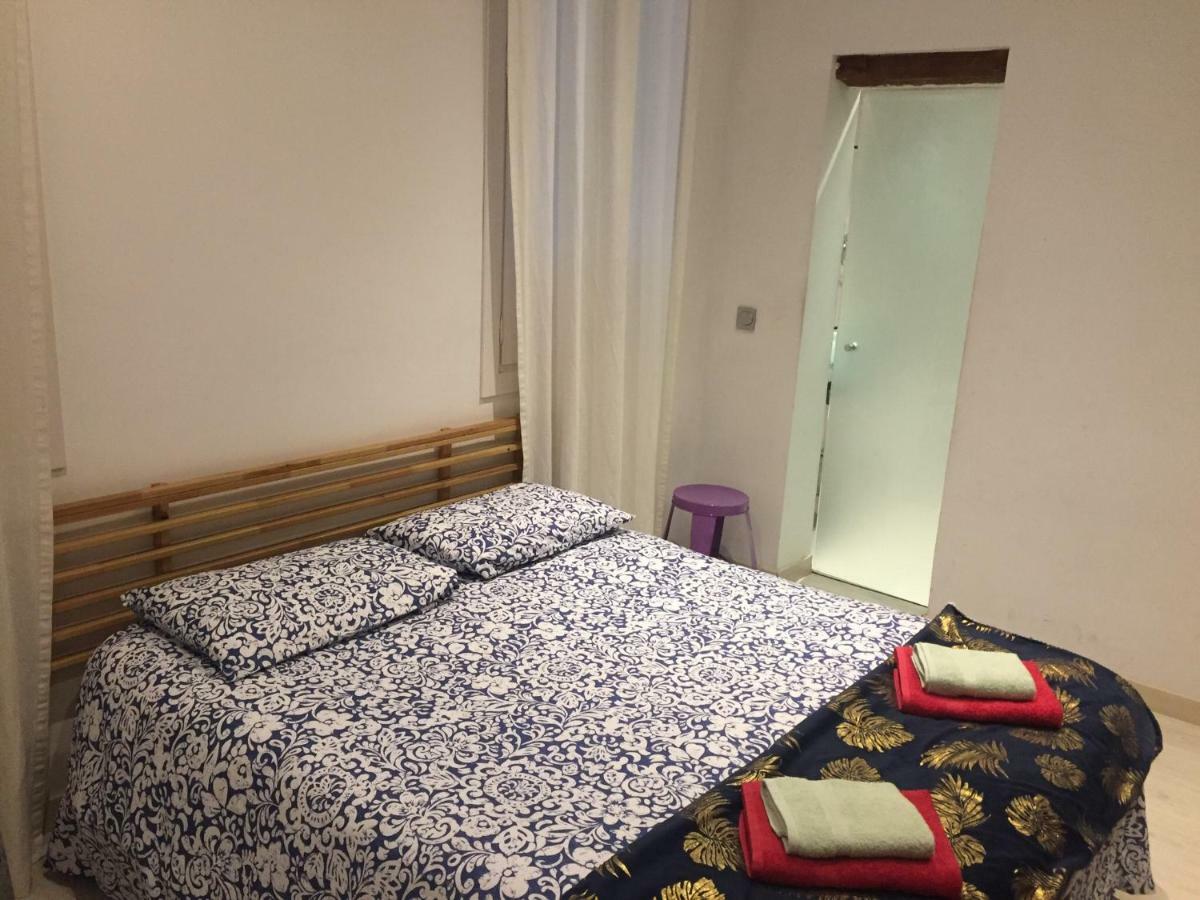 Apartamentos Carretas-Sol 2 Мадрид Екстериор снимка